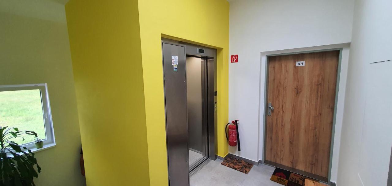 Penthouse Apartman Rezidencia Mineral Bardejovske Kupele Exterior photo
