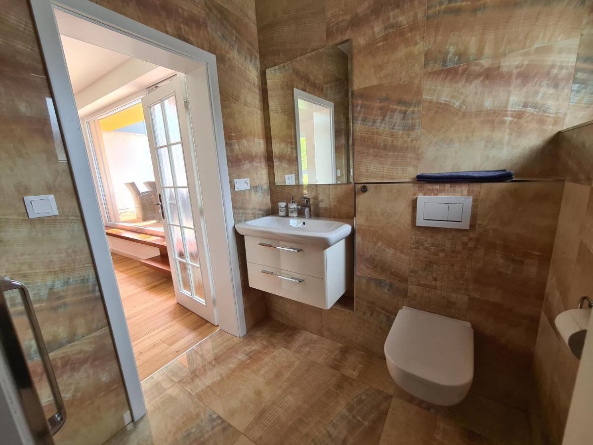 Penthouse Apartman Rezidencia Mineral Bardejovske Kupele Exterior photo